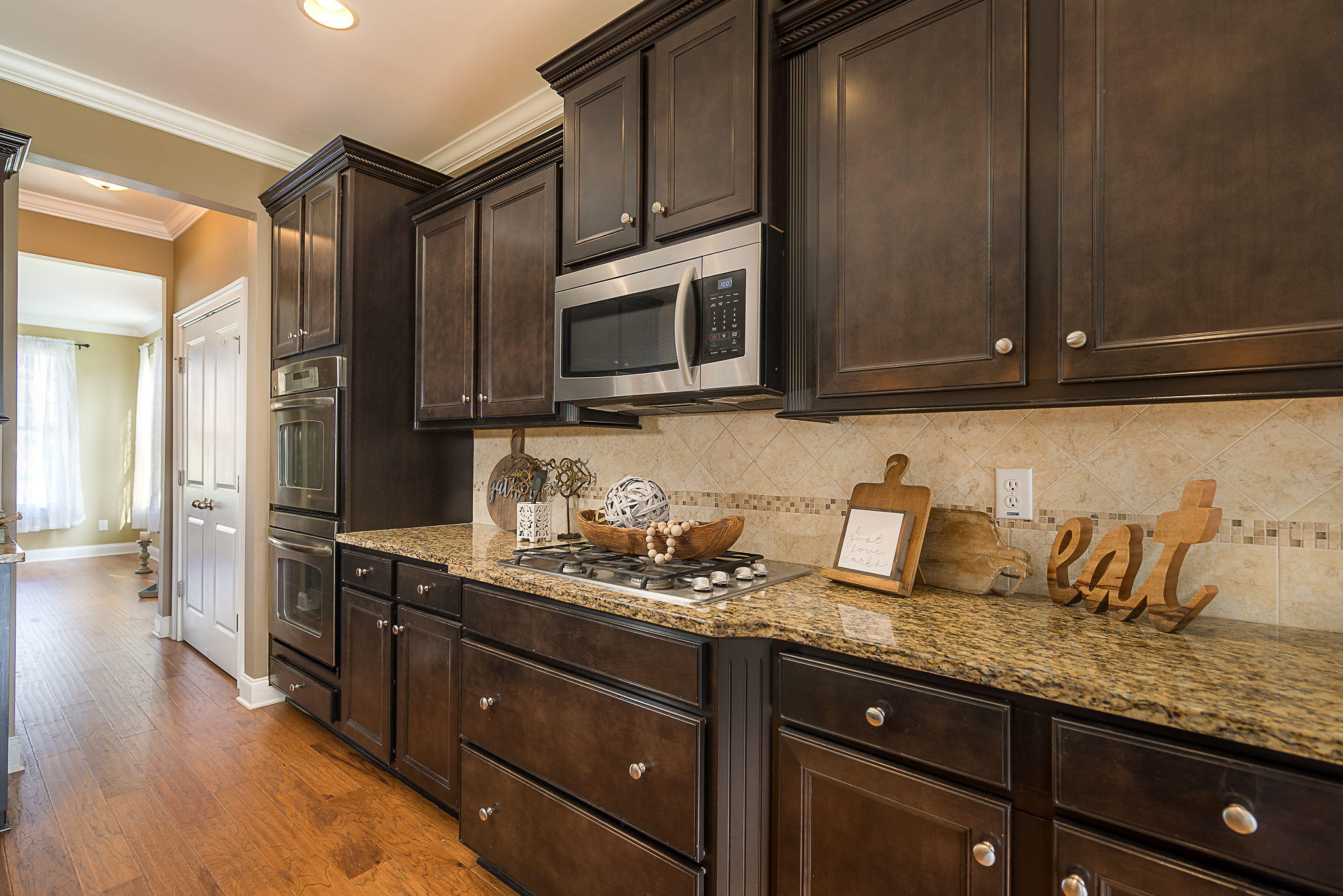 151 Royal Star Road Summerville, SC 29486 - Photo 10 of 54 Gas Cooktop