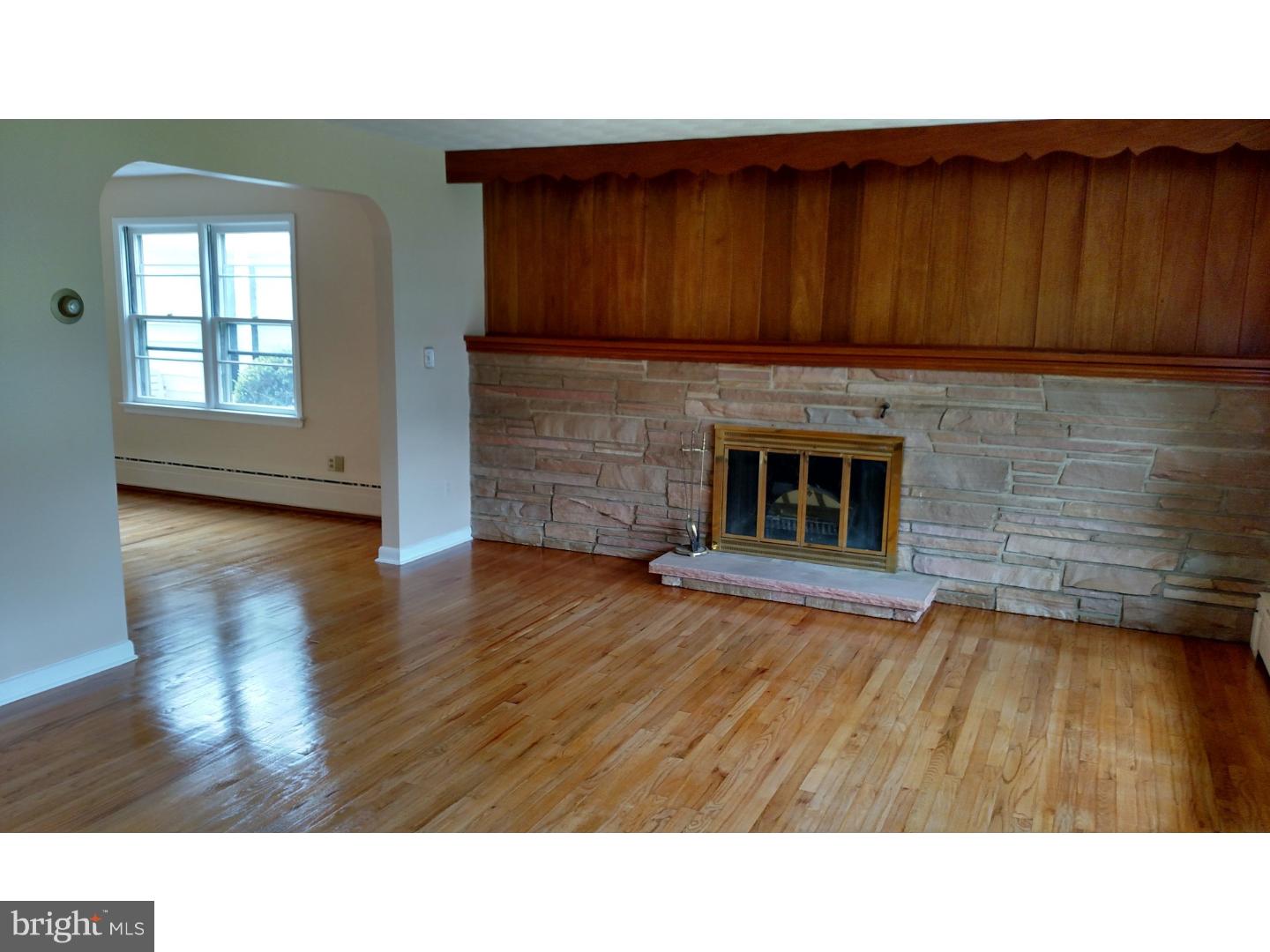 136 Bull Run Road Ewing, NJ 08638 - Photo 5 of 11