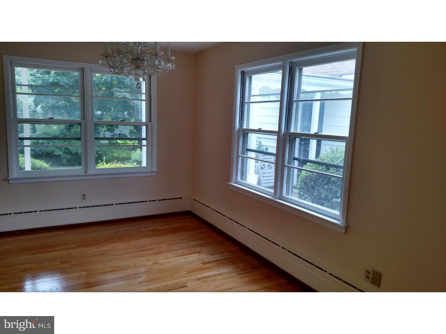 136 Bull Run Road Ewing, NJ 08638 - Photo 8 of 11