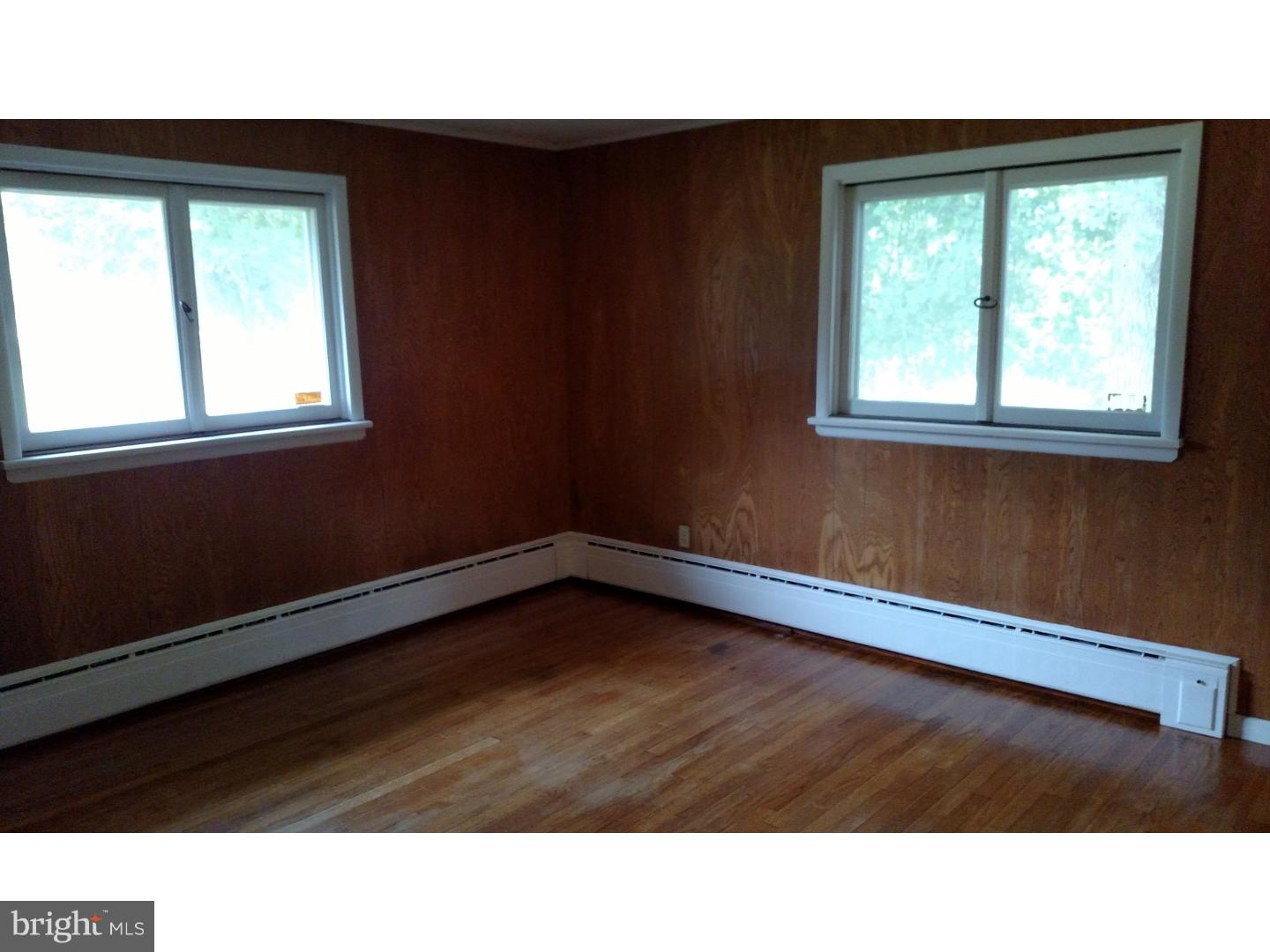136 Bull Run Road Ewing, NJ 08638 - Photo 10 of 11