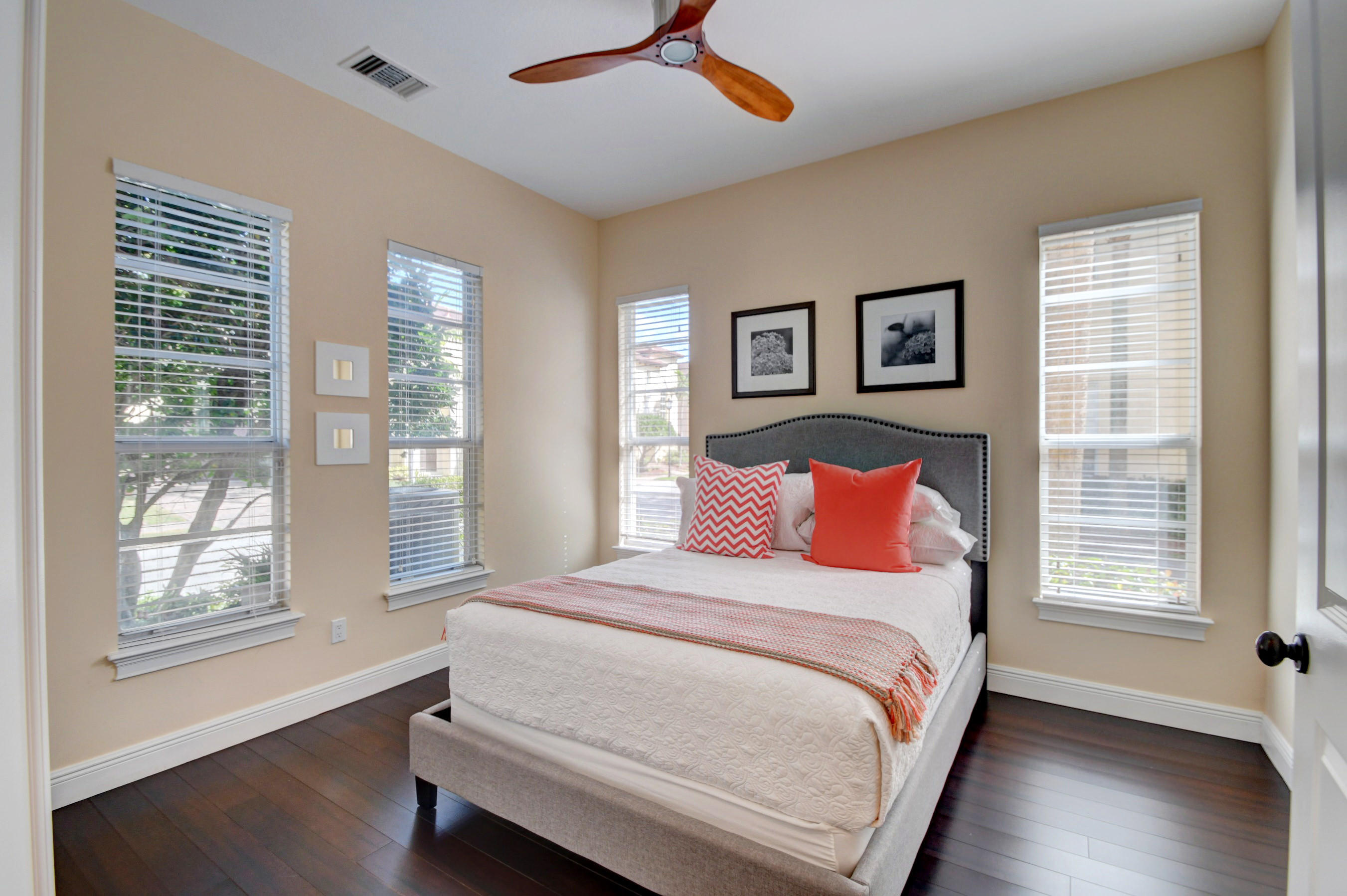 49 Via Floresta Drive Boca Raton, FL 33487 - Photo 14 of 21 3rd Bed
