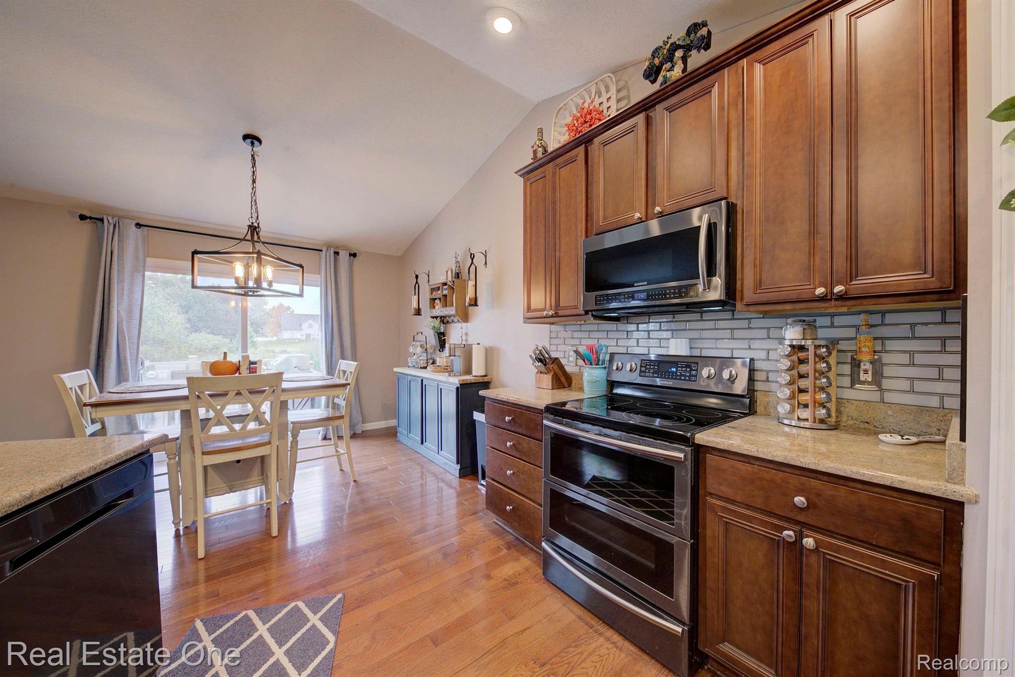 3593 Outback Trail Pinckney, MI 48169 - Photo 31 of 71 Gallery Image 31