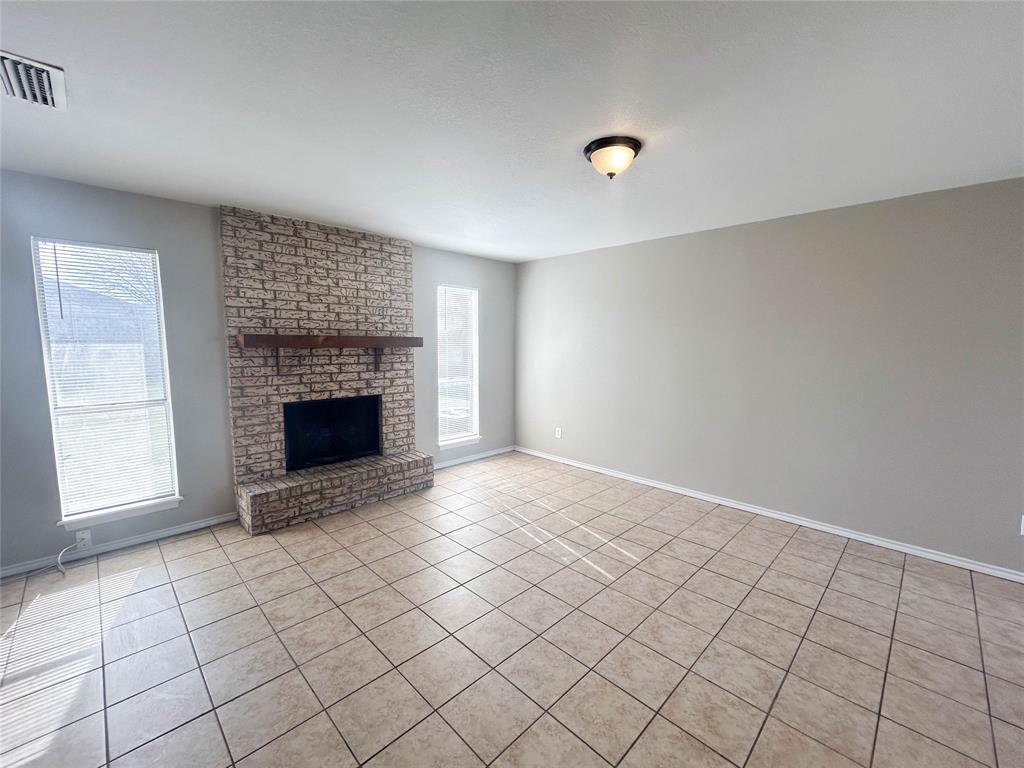 1401 Old Bardwell Road, Unit B Ennis, TX 75119 - Photo 5 of 15