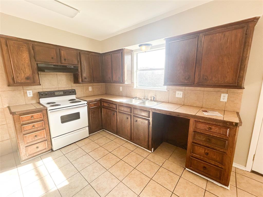 1401 Old Bardwell Road, Unit B Ennis, TX 75119 - Photo 8 of 15