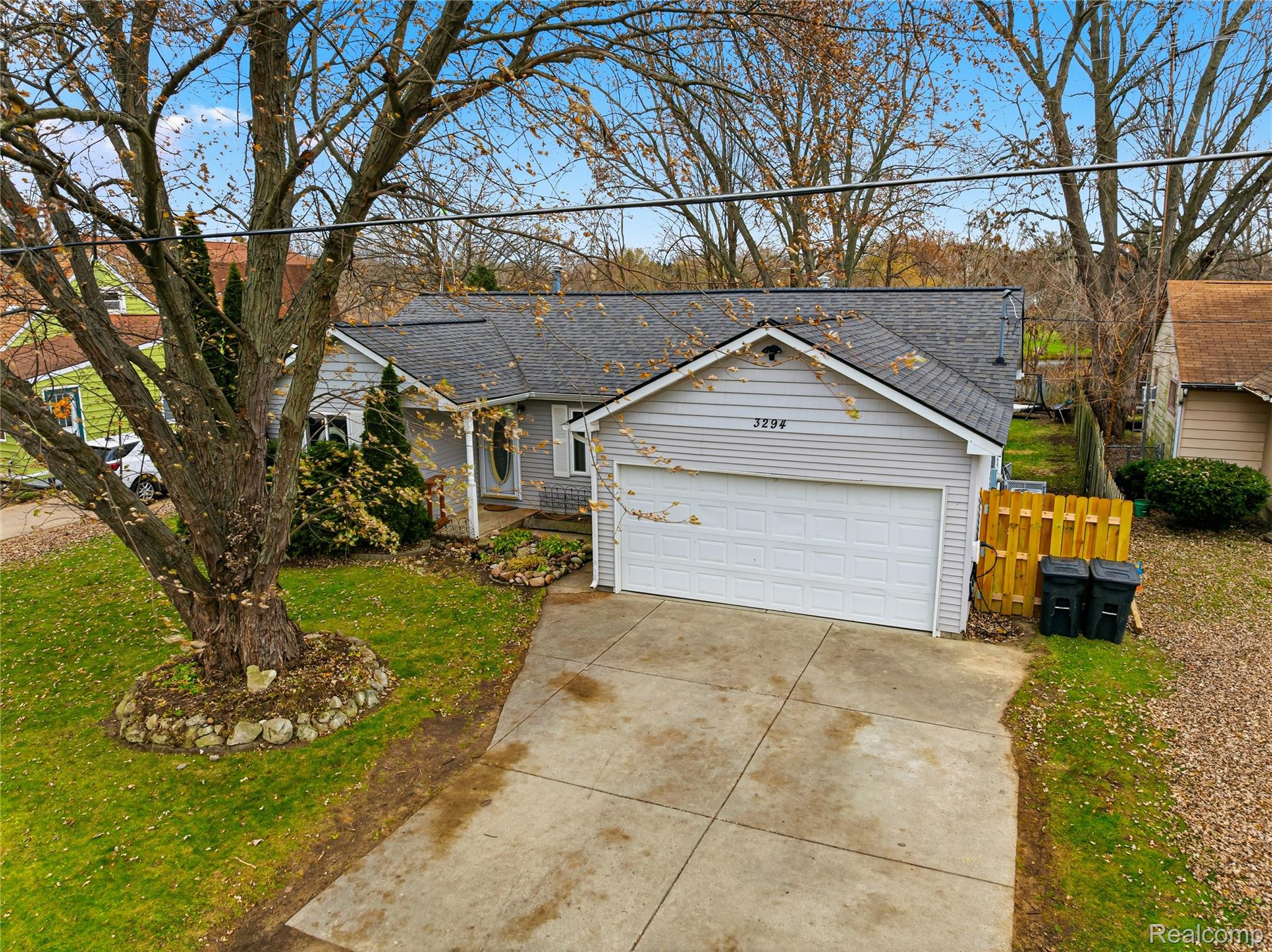3294 Comer Street Flint, MI 48506 - Photo 1 of 36 DJI_0778.jpg