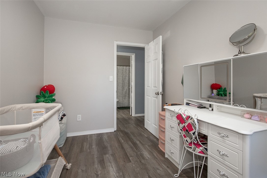 4144 Riverside Drive Lorain, OH 44055 - Photo 19 of 26 Third bedroom