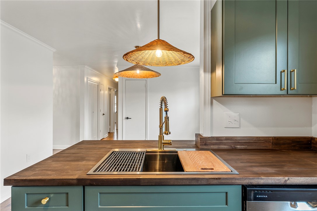 407 Mapleton Drive Greenville, SC 29607 - Photo 16 of 33