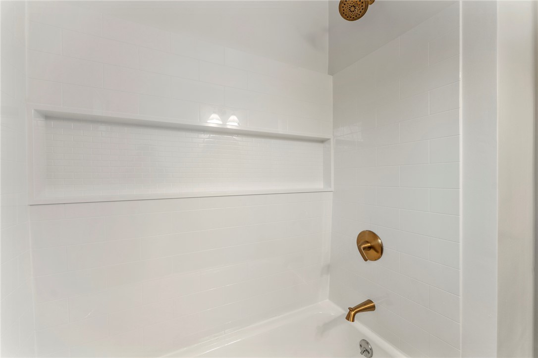 407 Mapleton Drive Greenville, SC 29607 - Photo 25 of 33