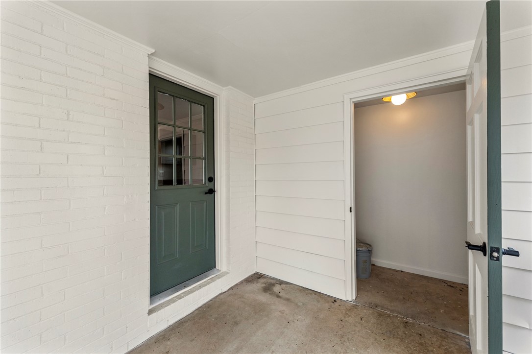 407 Mapleton Drive Greenville, SC 29607 - Photo 27 of 33