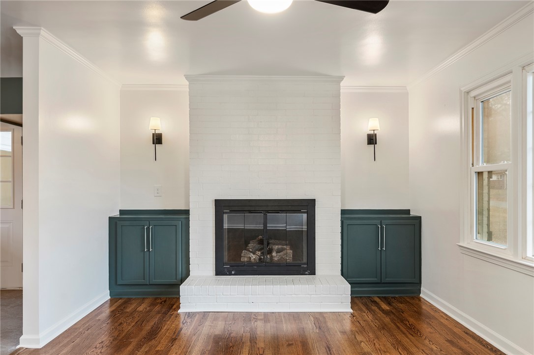 407 Mapleton Drive Greenville, SC 29607 - Photo 8 of 33