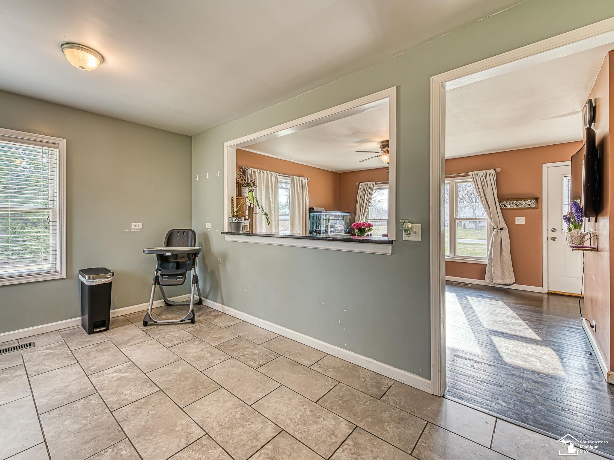 8872 Woodside Drive Temperance, MI 48182 - Photo 9 of 27
