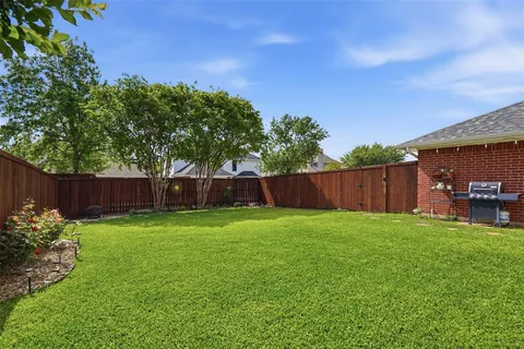$440,500 | 2010 Walnut Creek Trail, Garland, TX 75040