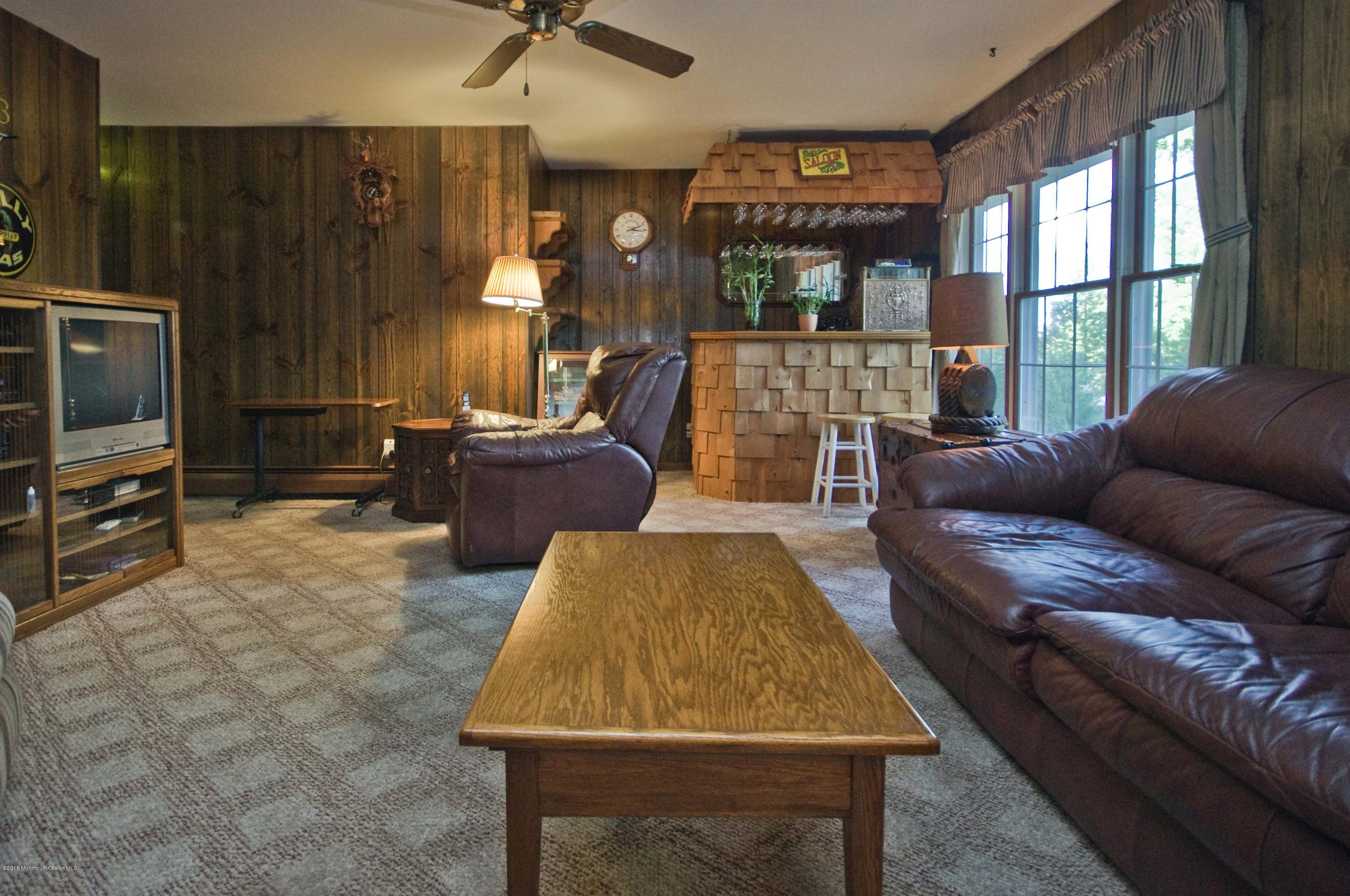 59 Chambers Road Allentown, NJ 08501 - Photo 8 of 27 DEN