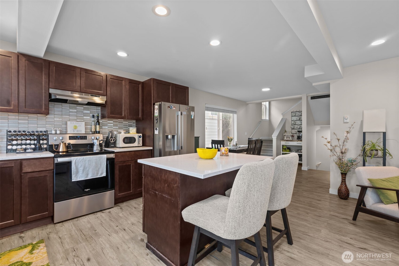 23224 Edmonds Way, Unit 107 Edmonds, WA 98026 - Photo 7 of 26