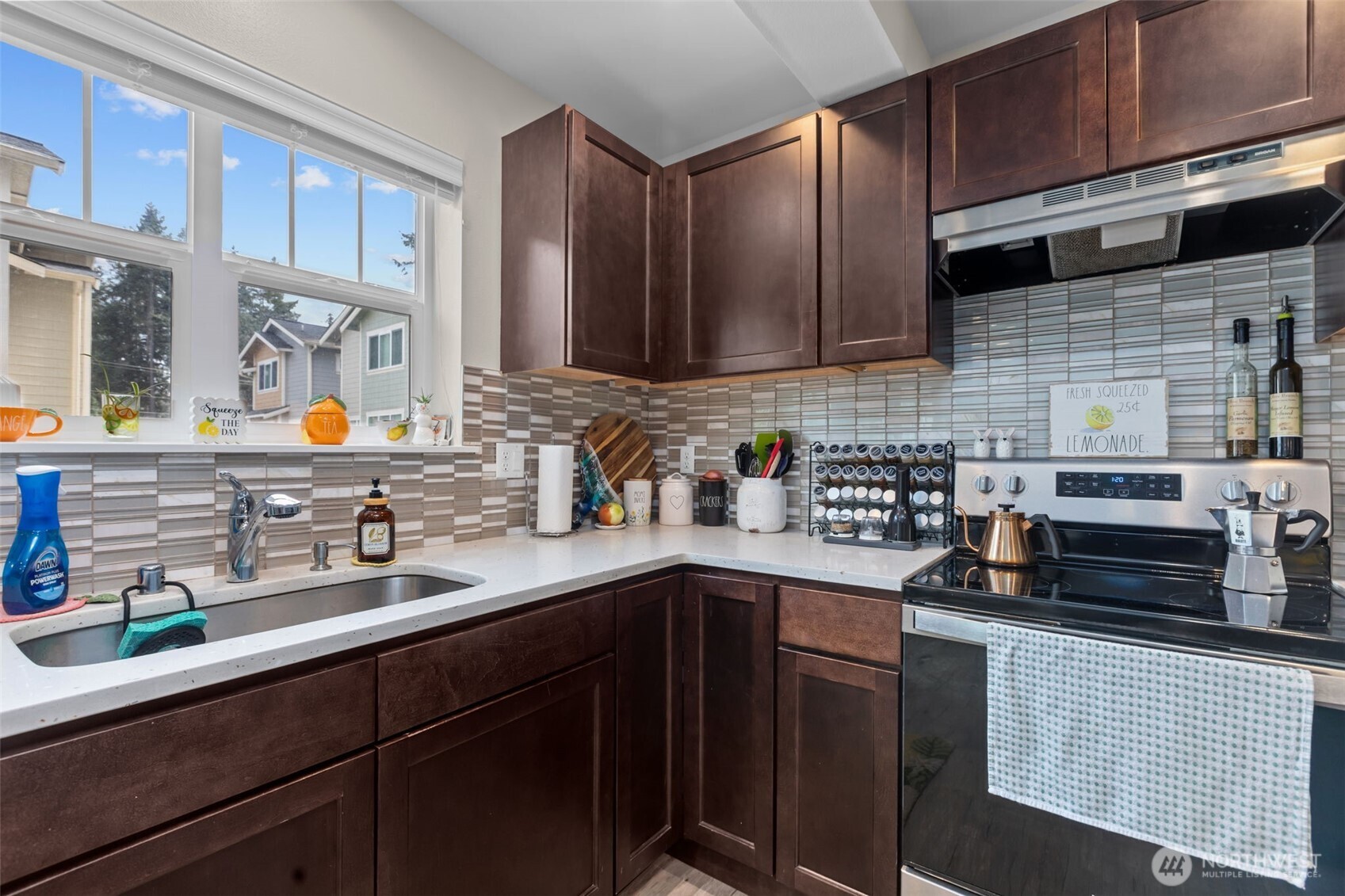 23224 Edmonds Way, Unit 107 Edmonds, WA 98026 - Photo 8 of 26