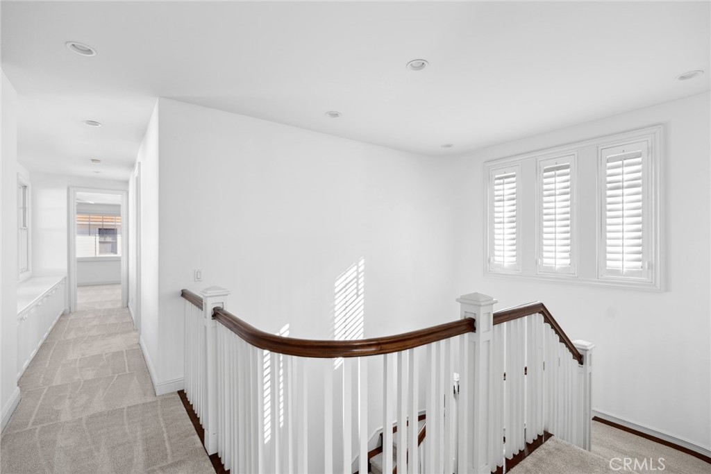 34 Long Bay Drive Newport Beach, CA 92660 - Photo 19 of 32