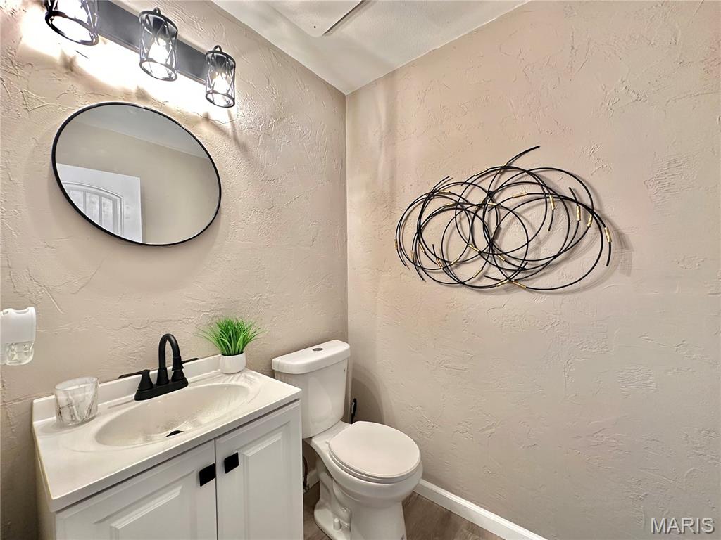 2033 Mapleleaf Drive Collinsville, IL 62234 - Photo 13 of 32