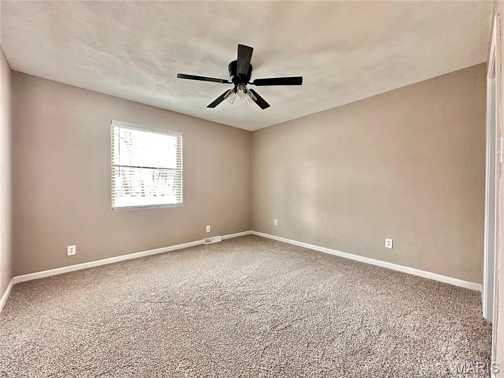 2033 Mapleleaf Drive Collinsville, IL 62234 - Photo 24 of 32