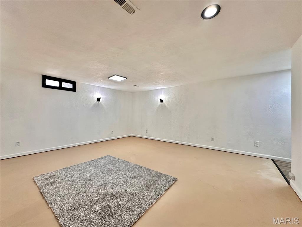 2033 Mapleleaf Drive Collinsville, IL 62234 - Photo 29 of 32