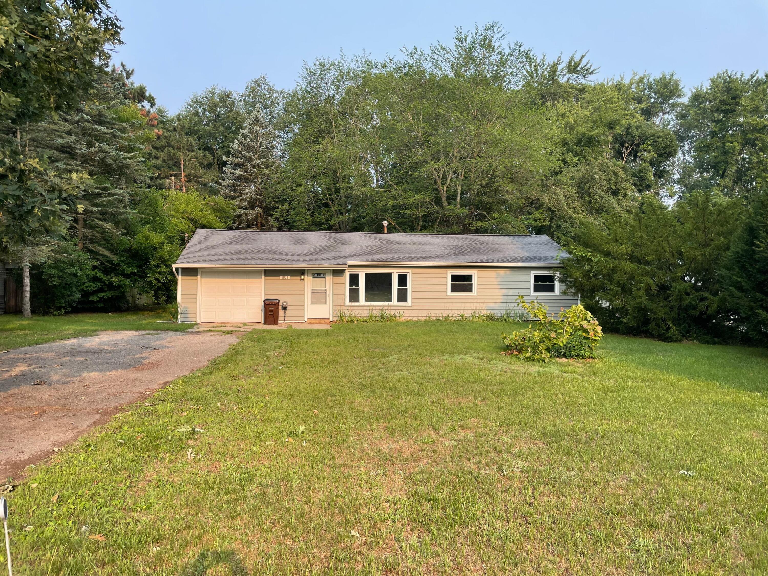 6026 Oakpoint Road Jackson, MI 49201 - Photo 1 of 12 1