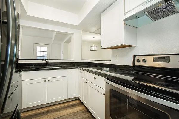 $2,595 | 2611 Via Cordova, Carrollton, TX 75006