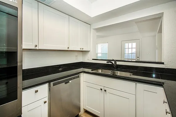 $2,595 | 2611 Via Cordova, Carrollton, TX 75006