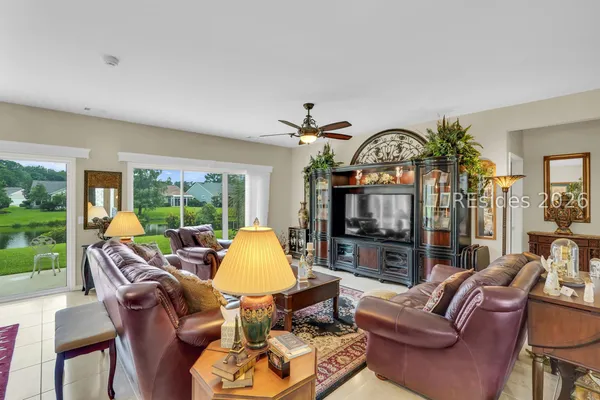 $584,900 | 15 Clairborne Court, Bluffton, SC 29909