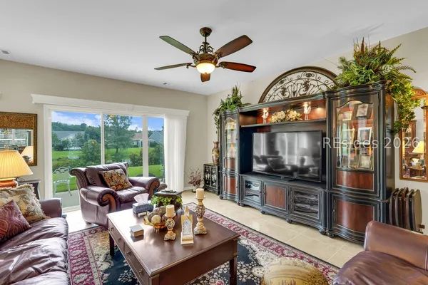 $584,900 | 15 Clairborne Court, Bluffton, SC 29909