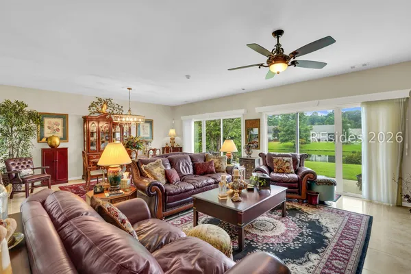 $584,900 | 15 Clairborne Court, Bluffton, SC 29909