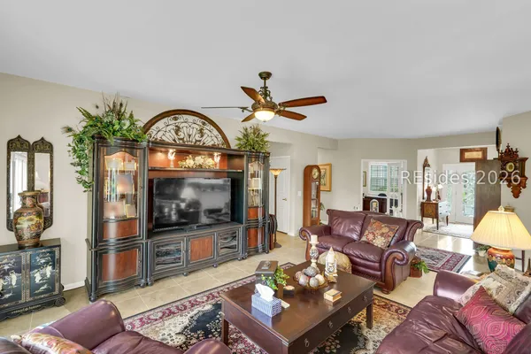 $584,900 | 15 Clairborne Court, Bluffton, SC 29909