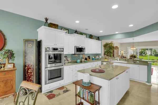 $584,900 | 15 Clairborne Court, Bluffton, SC 29909