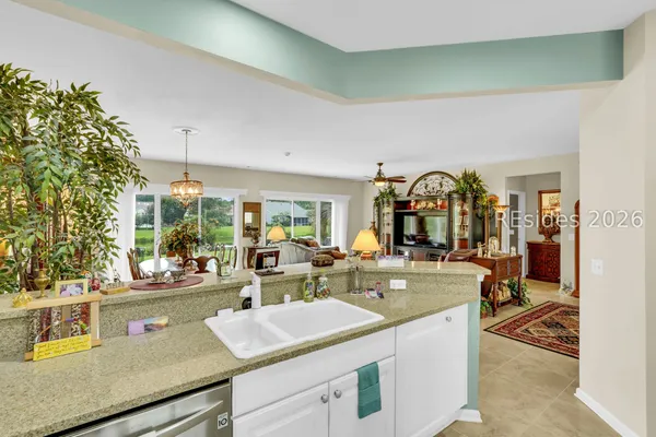 $584,900 | 15 Clairborne Court, Bluffton, SC 29909