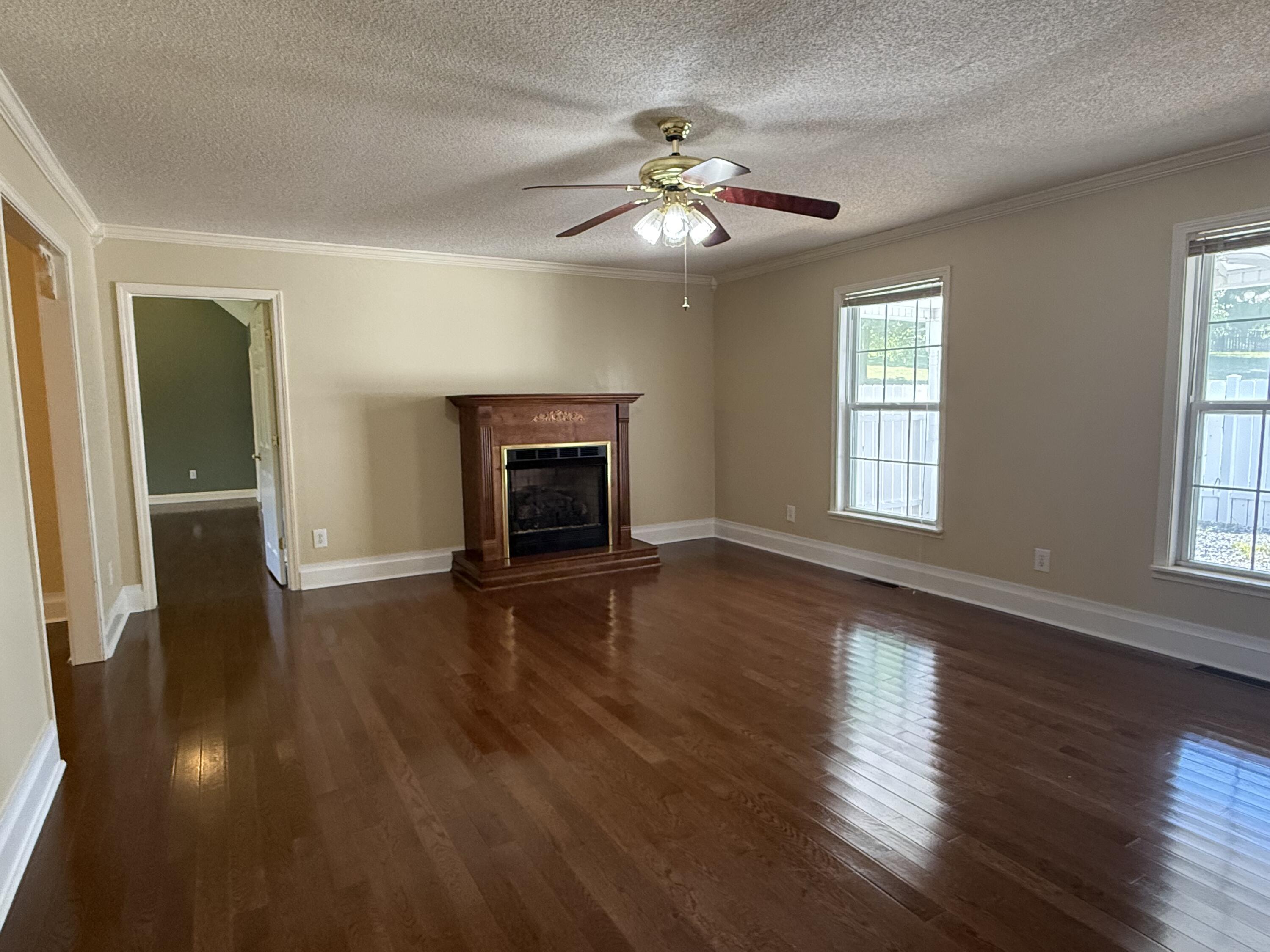 248 Impala Road Gilbertsville, KY 42044 - Photo 10 of 44 IMG_7001