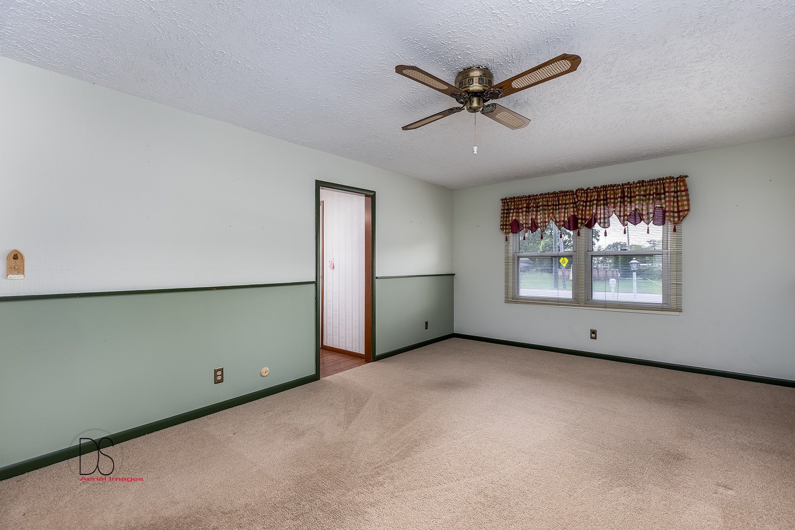 11450 North Tabler Road Minooka, IL 60447 - Photo 17 of 25