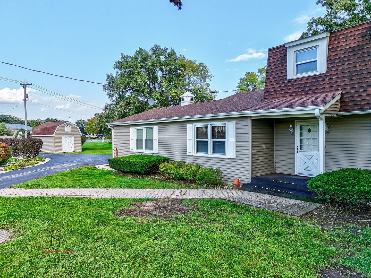 11450 North Tabler Road Minooka, IL 60447 - Photo 4 of 25