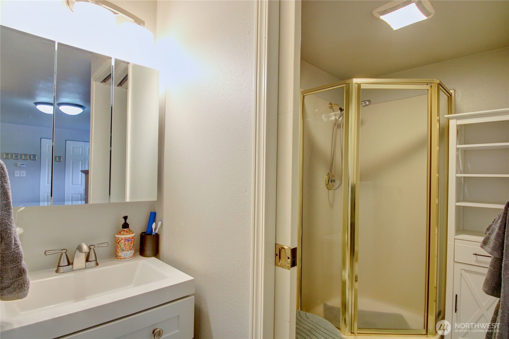 1903 23rd Street Anacortes, WA 98221 - Photo 20 of 36