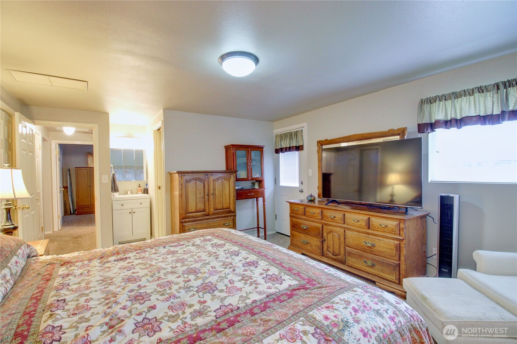 1903 23rd Street Anacortes, WA 98221 - Photo 23 of 36