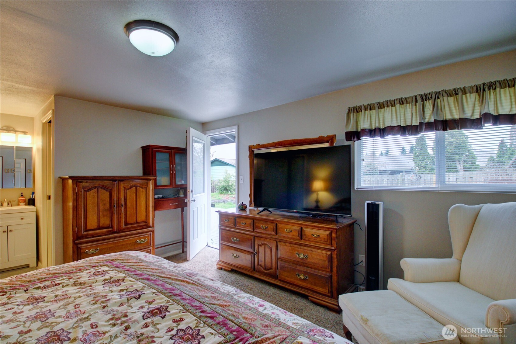 1903 23rd Street Anacortes, WA 98221 - Photo 24 of 36