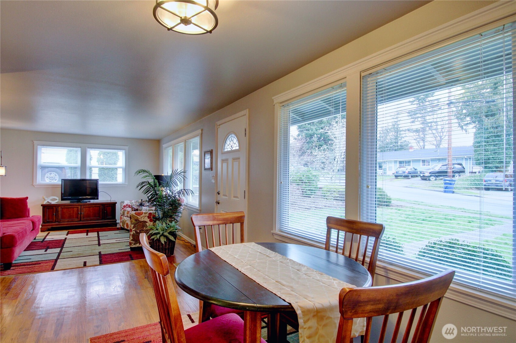 1903 23rd Street Anacortes, WA 98221 - Photo 10 of 36