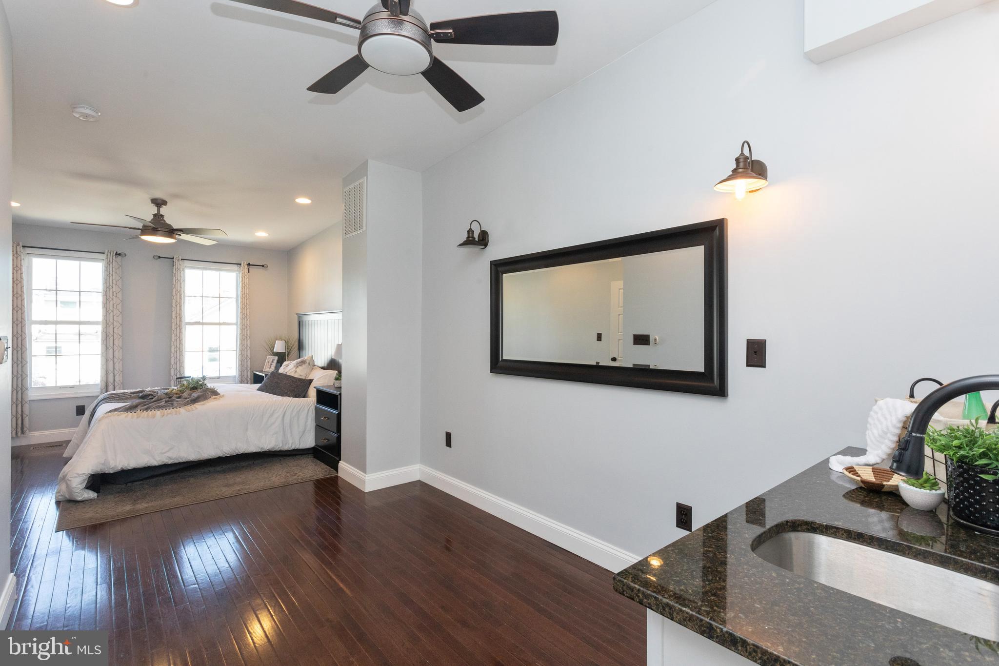 3528 Roland Avenue Baltimore, MD 21211 - Photo 14 of 27 Gallery Image 14