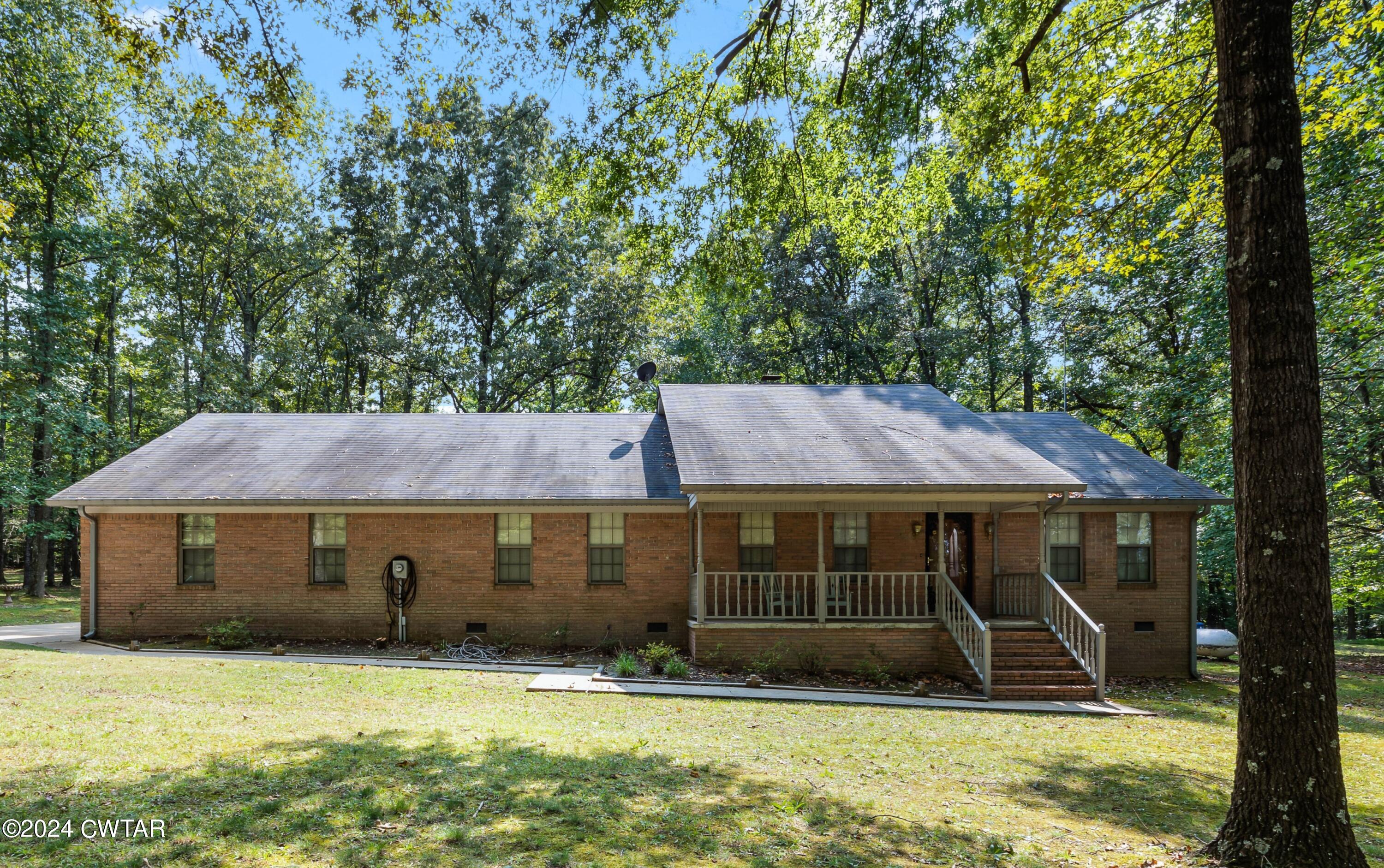 237 Daniel Road Jackson, TN 38305 - Photo 1 of 29 Front