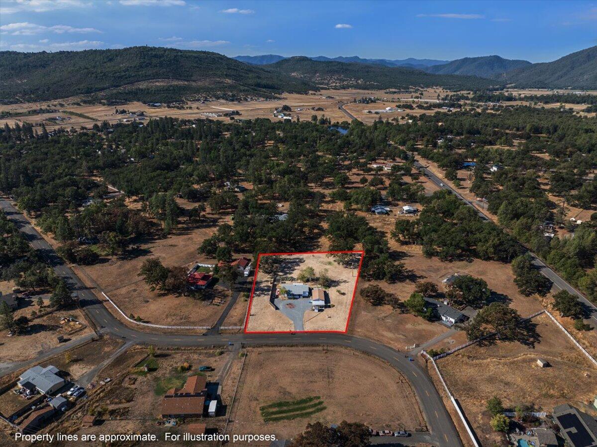 11615 Michael Road White City, OR 97503 - Photo 23 of 30 23-DJI_0340 - LINES