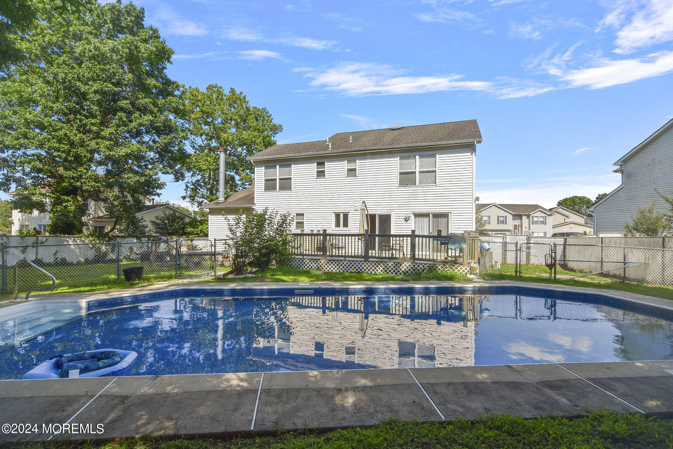 22 Jacob Drive Howell, NJ 07731 - Photo 16 of 31 7dde2993-4a7a-49f5-b12d-eed5c6461637-1_a
