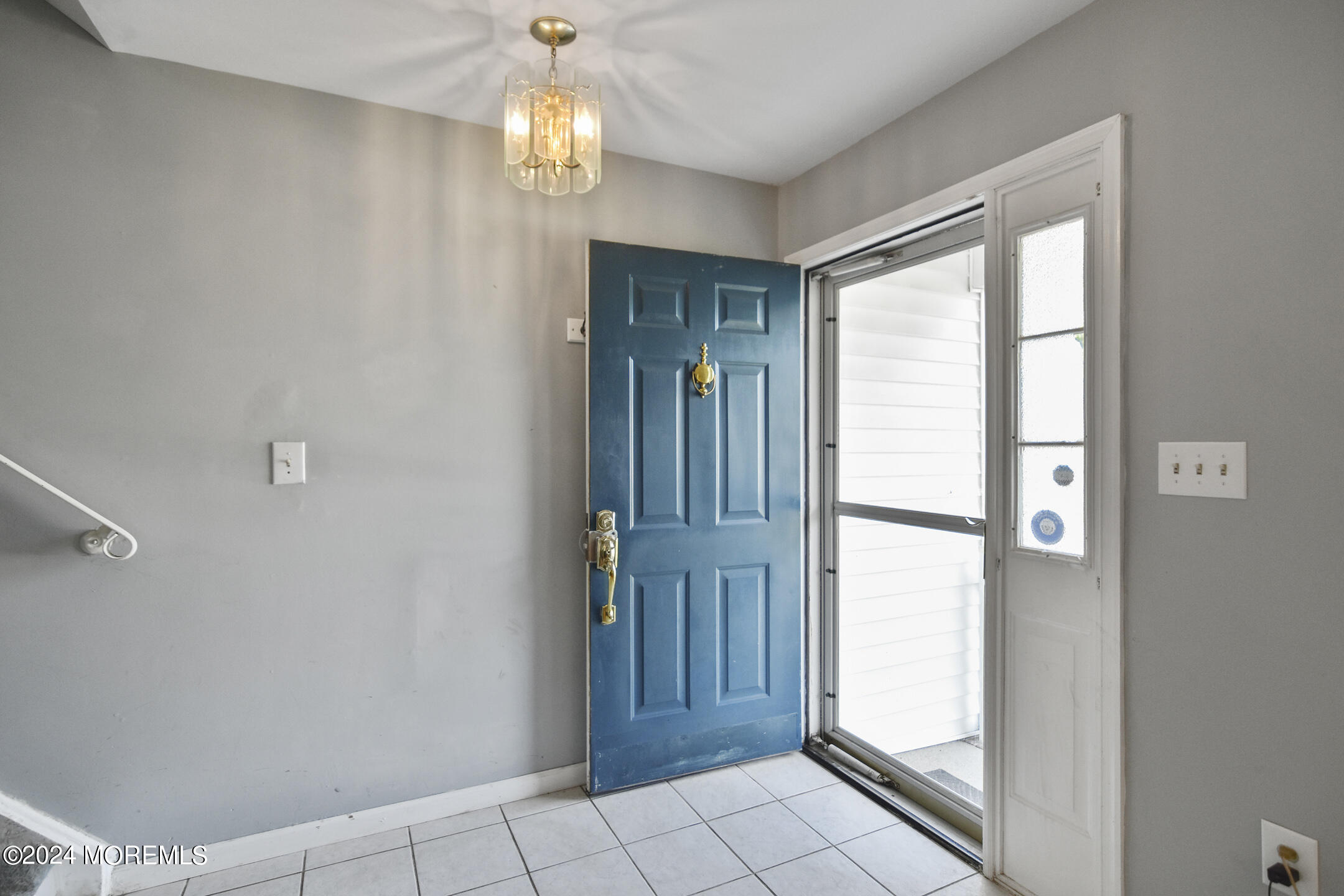 22 Jacob Drive Howell, NJ 07731 - Photo 3 of 31 7dde2993-4a7a-49f5-b12d-eed5c6461637-1_a