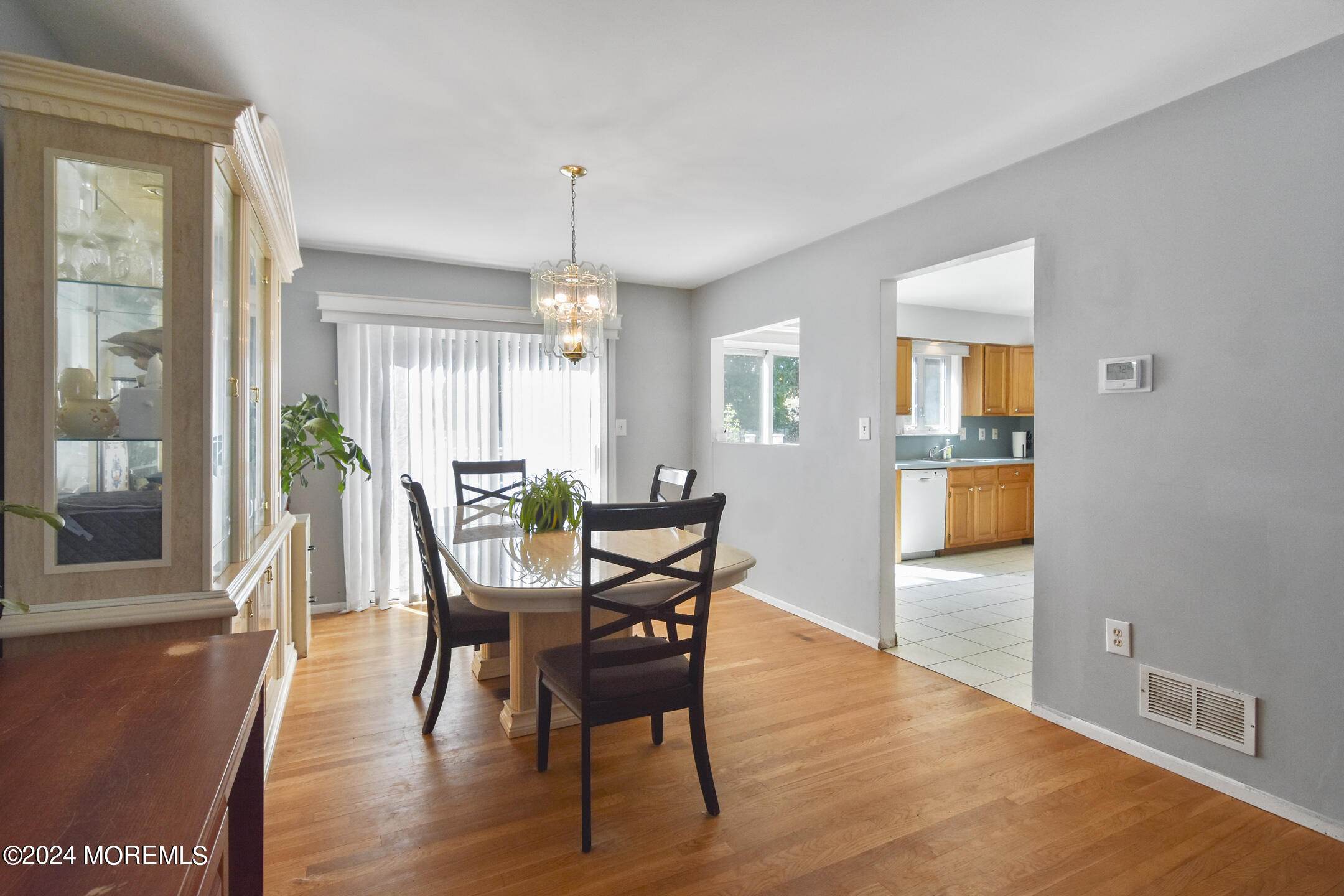 22 Jacob Drive Howell, NJ 07731 - Photo 9 of 31 dr