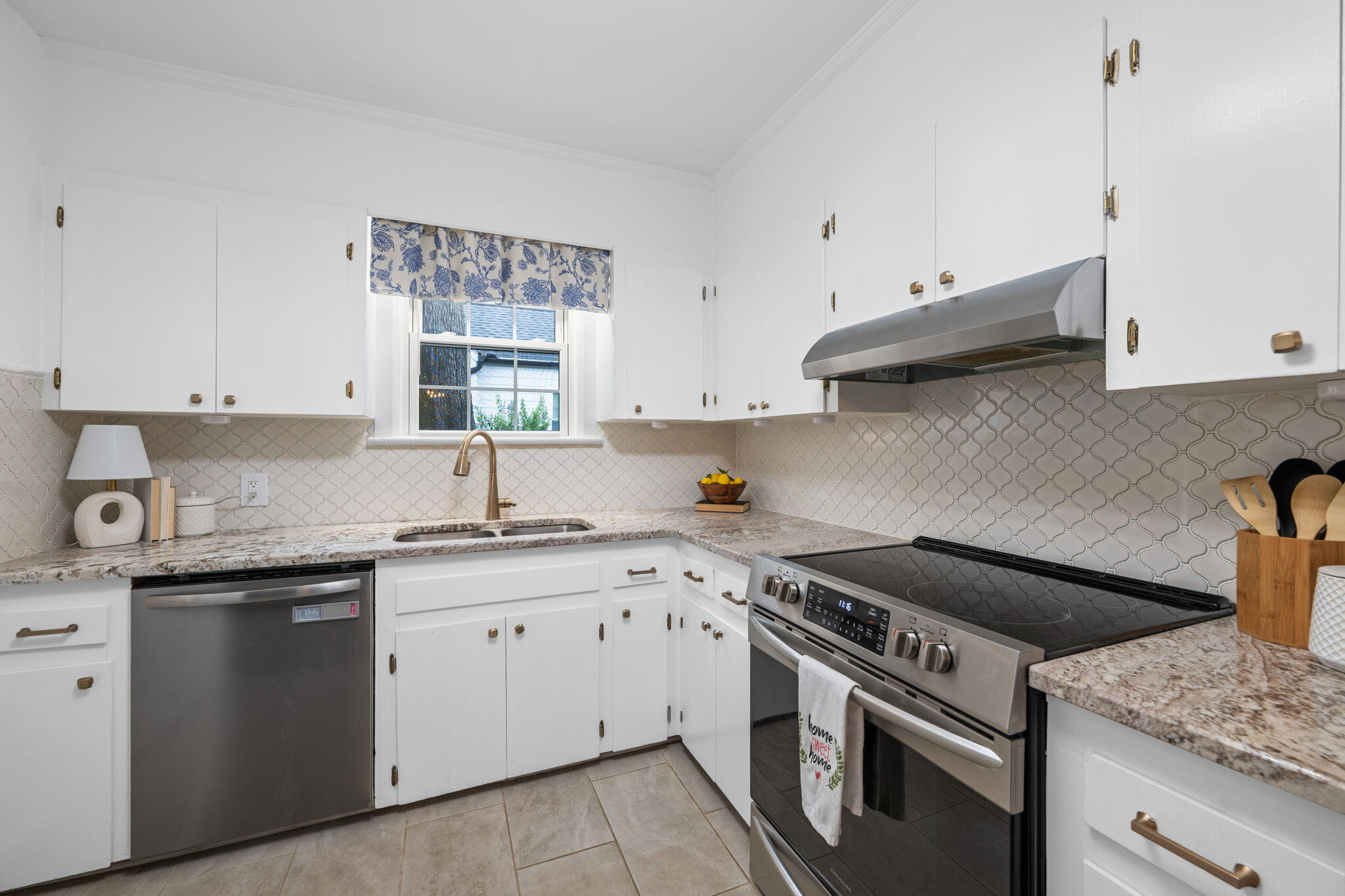 304 Guild Drive Chattanooga, TN 37421 - Photo 14 of 44 18-web-or-mls-DSC_3471