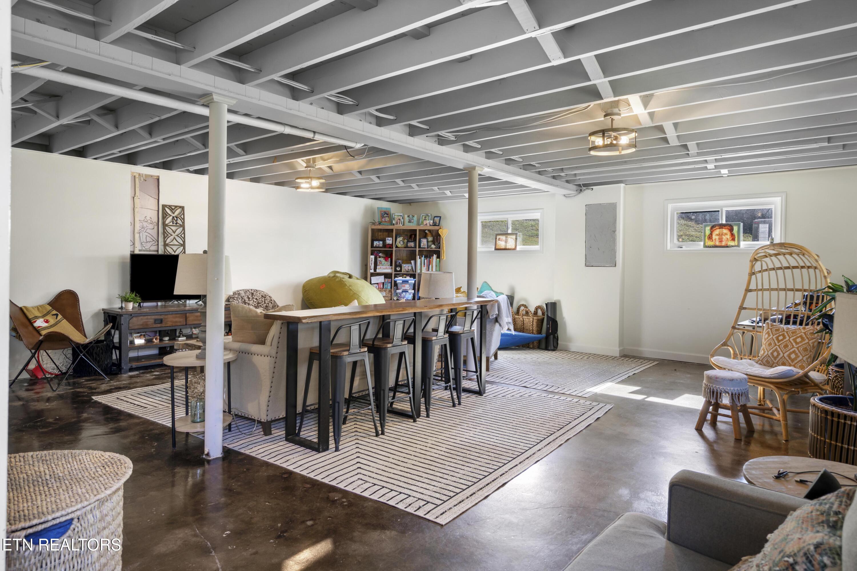 1601 Buckeye Road Knoxville, TN 37919 - Photo 26 of 31 030A9196(1)