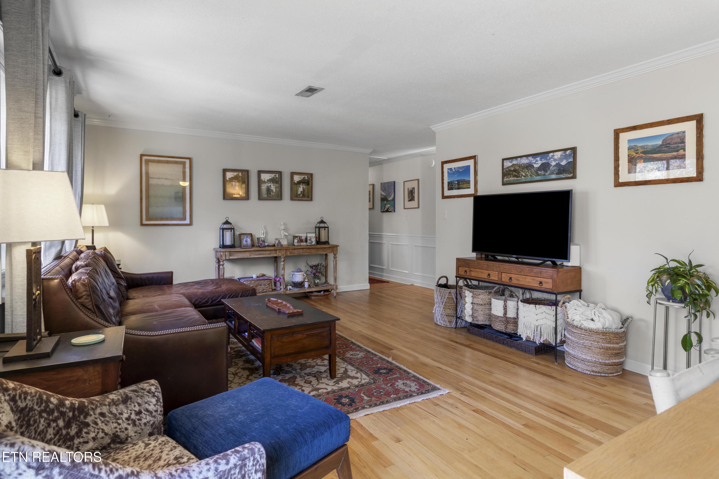 1601 Buckeye Road Knoxville, TN 37919 - Photo 10 of 31 030A9113