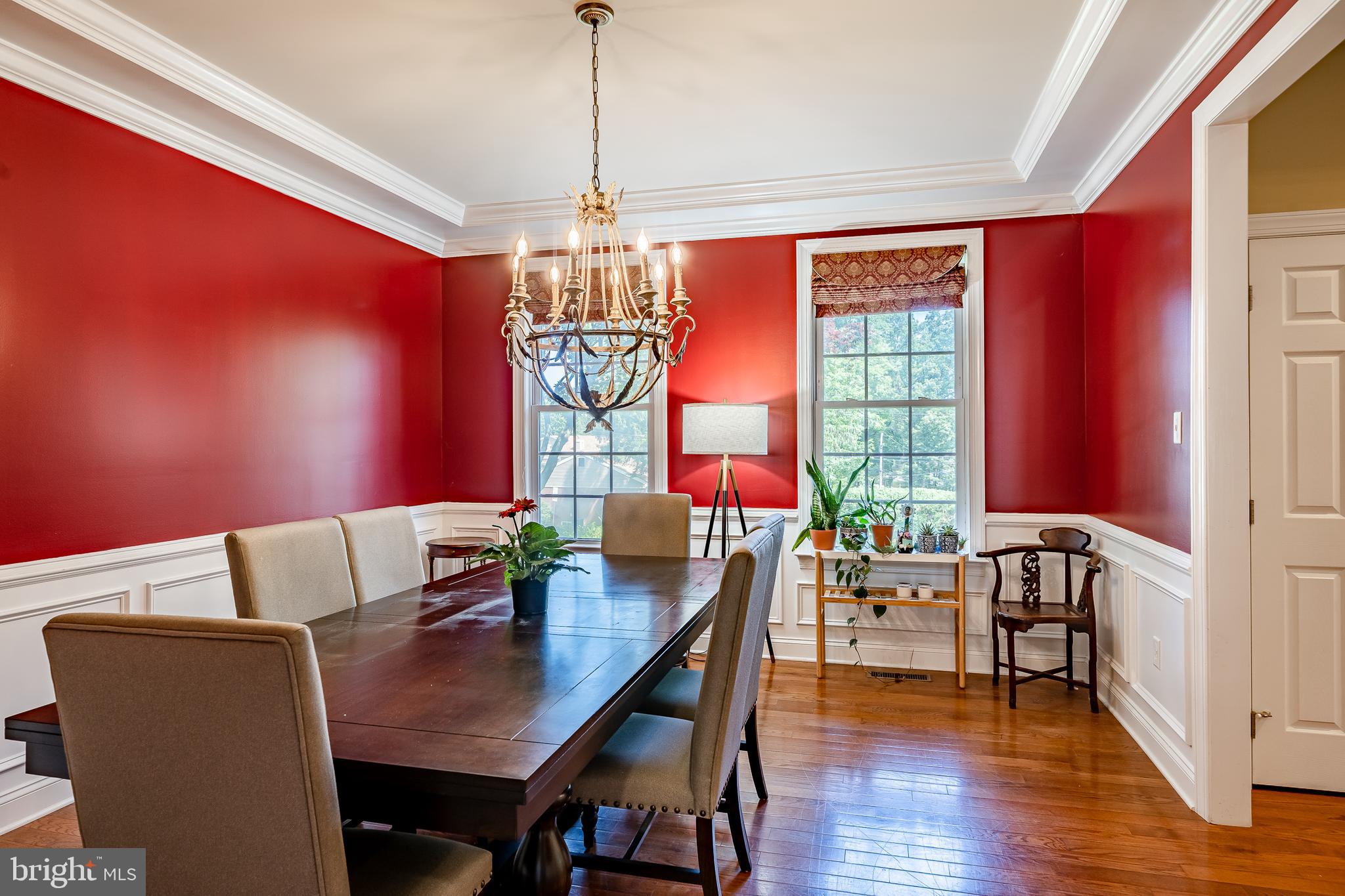 58 Summit Road Malvern, PA 19355 - Photo 16 of 60 Dining room with crown molding
