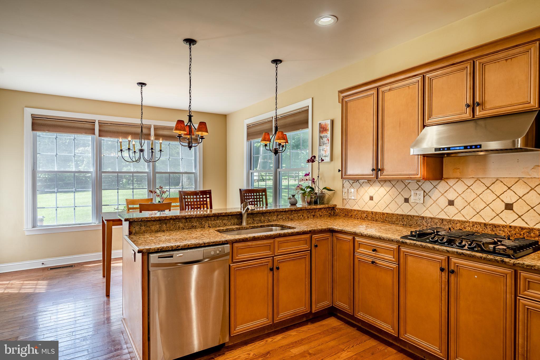 58 Summit Road Malvern, PA 19355 - Photo 23 of 60 Kitchen island